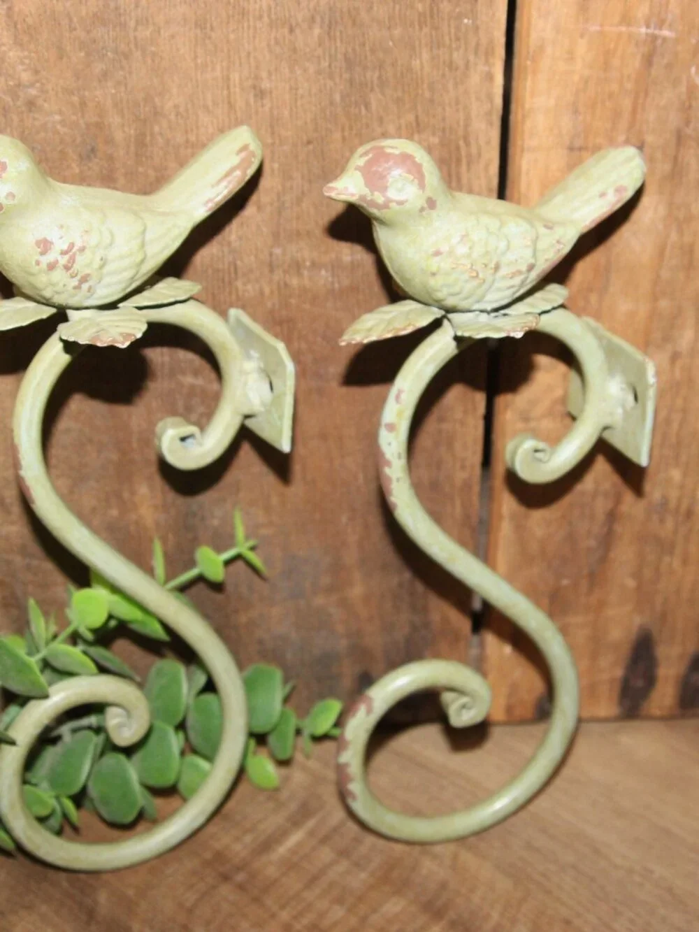 Shabby Chippy Green Cast Iron French Country Farmhouse Bird Wall Decor Hooks